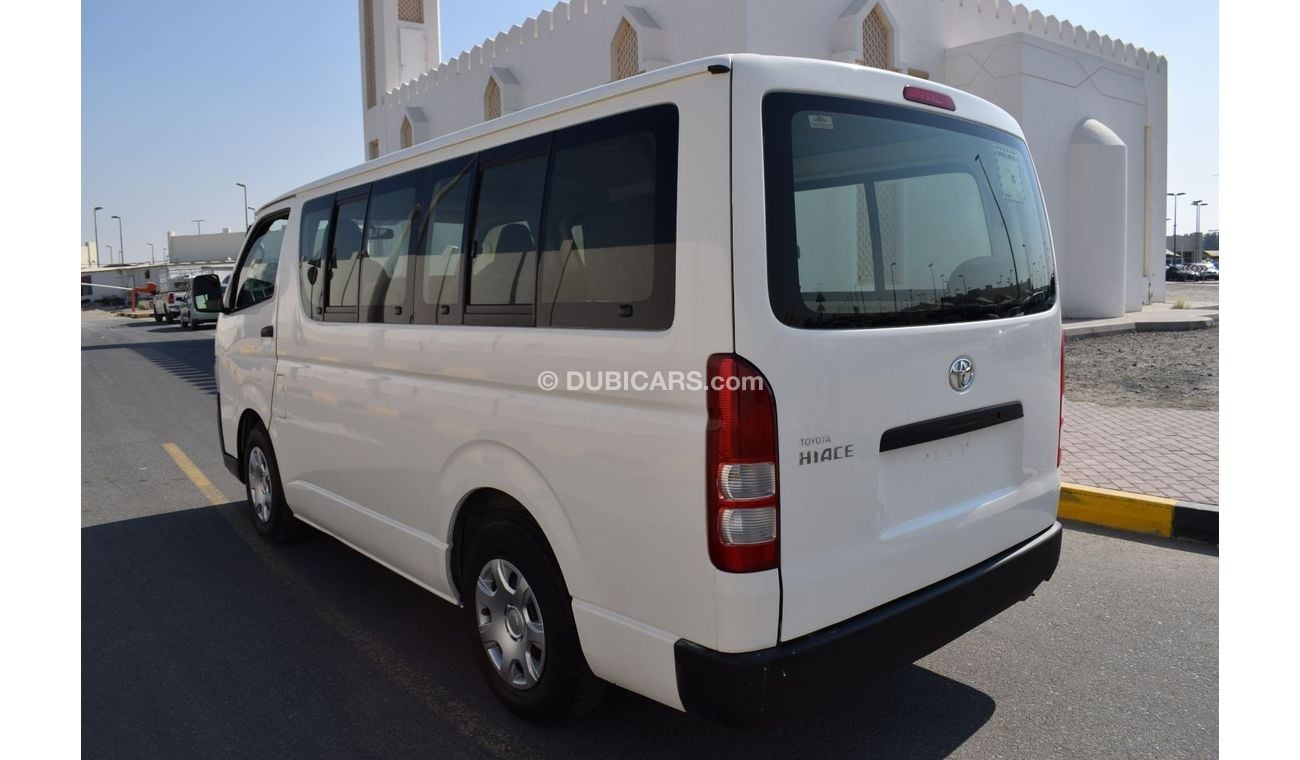 Toyota Hiace Toyota Hiace Bus 13 seater, model:2012. Excellent condition