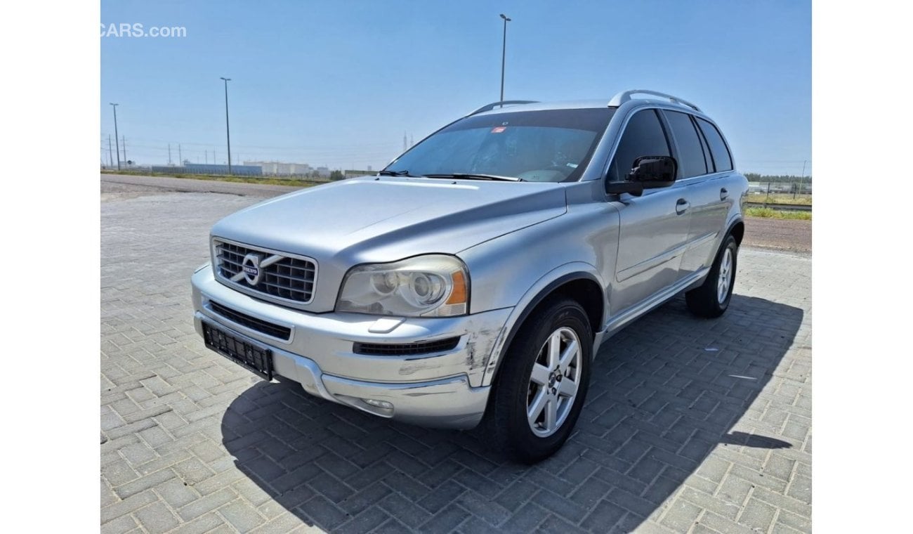 Volvo XC90 Comfort Volvo xc90 2012 gcc