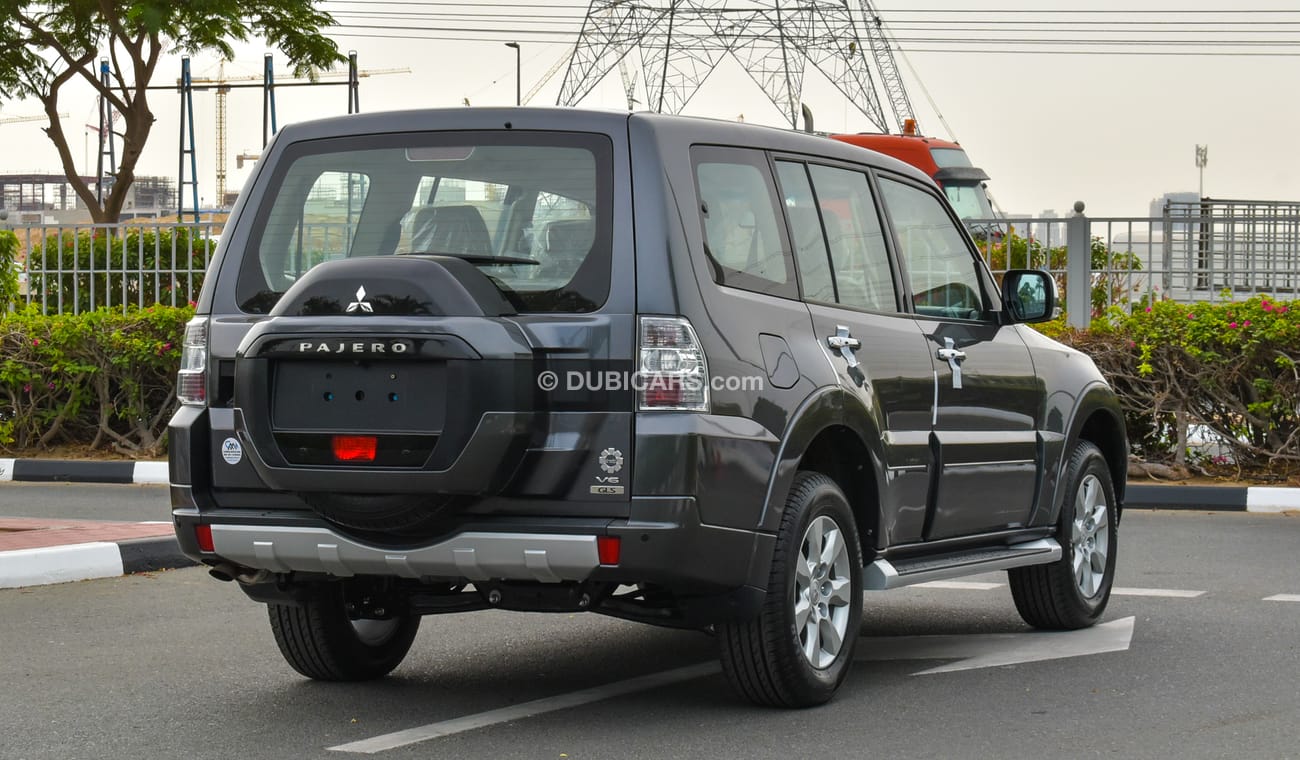 Mitsubishi Pajero GLS V6