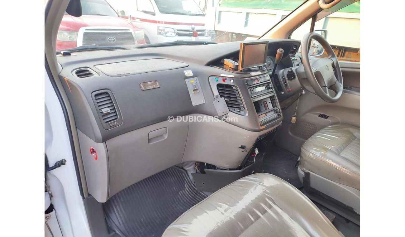 نيسان ايلغراند FPWGE50-005538 || NISSAN	ELGRAND AMBULANCE || PETROL || RHD	AUTO ||  only export