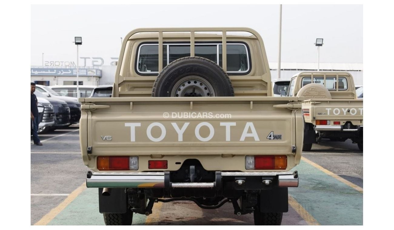 Toyota Land Cruiser Pick Up Toyota Land Cruiser Pickup LC 4.0Ltr. Double Cab Pick Up (V6cylinder - PETROL)Model