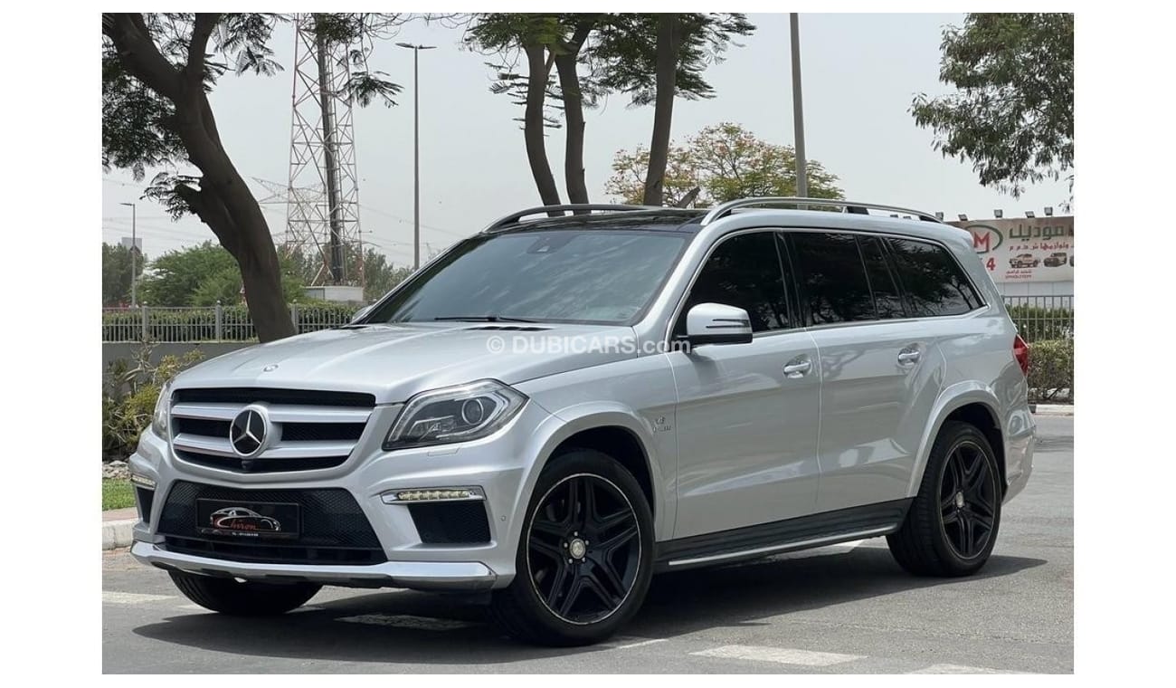 مرسيدس بنز GL 500 MERCEDES BENZ GL500 2016 GCC V8 FULL OPTION ORIGINAL PAINT