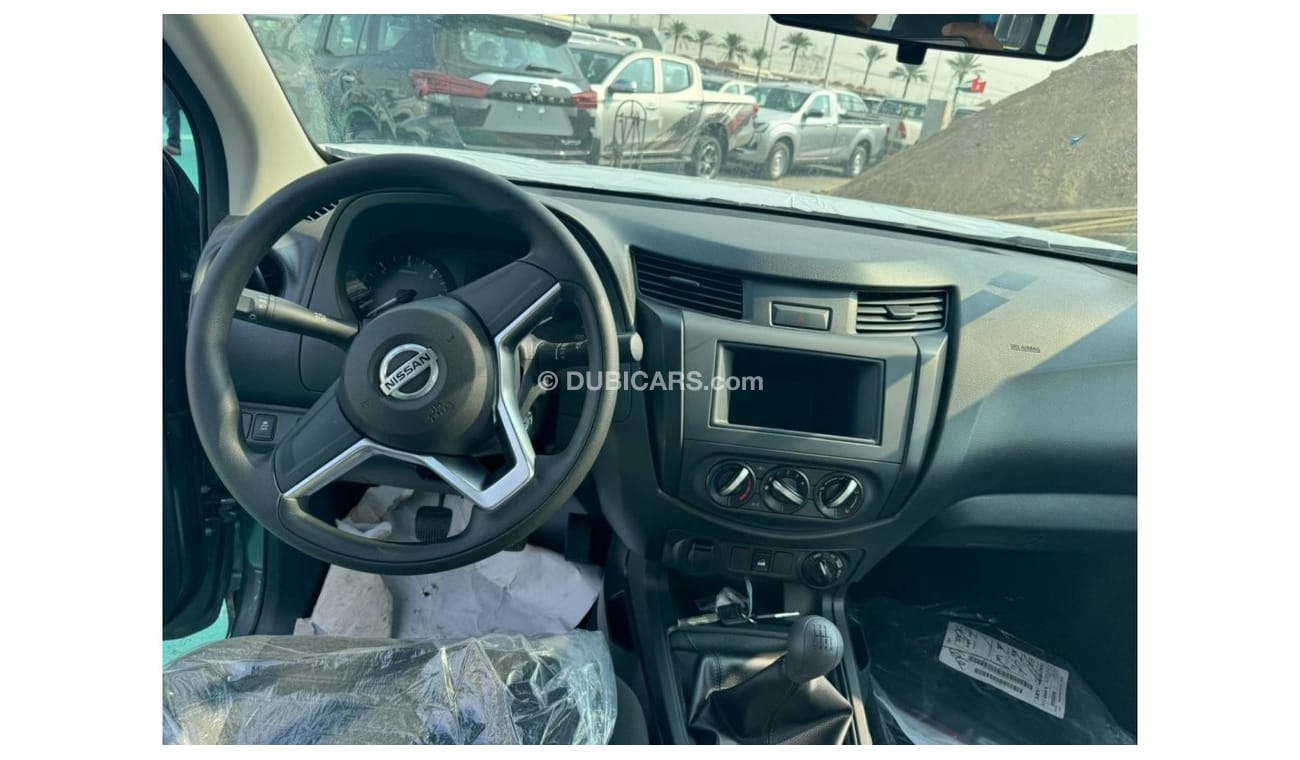 نيسان نافارا New NISSAN NAVARA 2.5 PETROL LE 4X4 MT DC PLUS