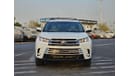 Toyota Highlander 2019 model LE 4x4 , leather seats and Trunk automatic