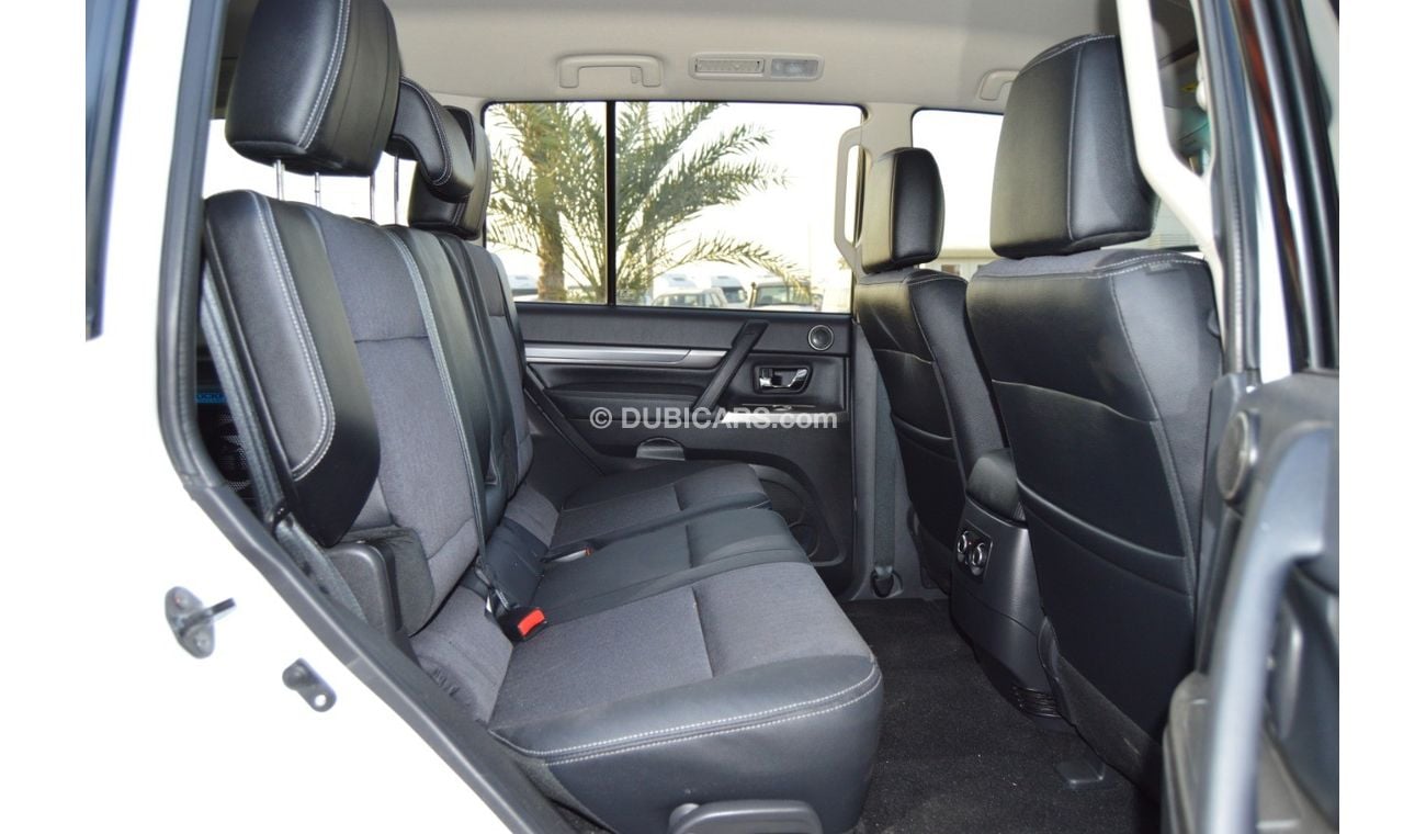 Mitsubishi Pajero Full option leather seats clean car accident free