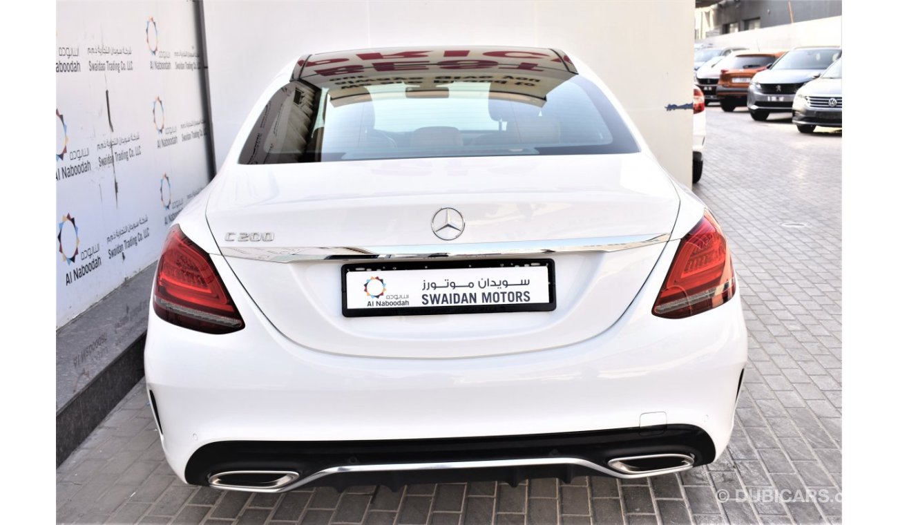 مرسيدس بنز C200 AED 2719 PM | 2.0L C-200 AMG KIT GCC DEALER WARRANTY