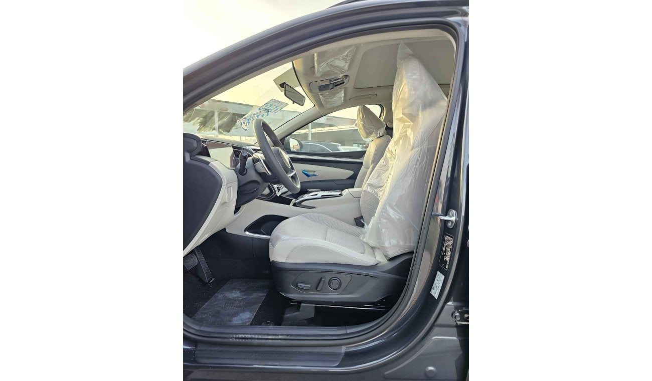 Hyundai Tucson 1.6T V4 PETROL, DRIVER POWER SEATS WITH PANORAMIC ROOF /  FULL OPTION (CODE# 68026)