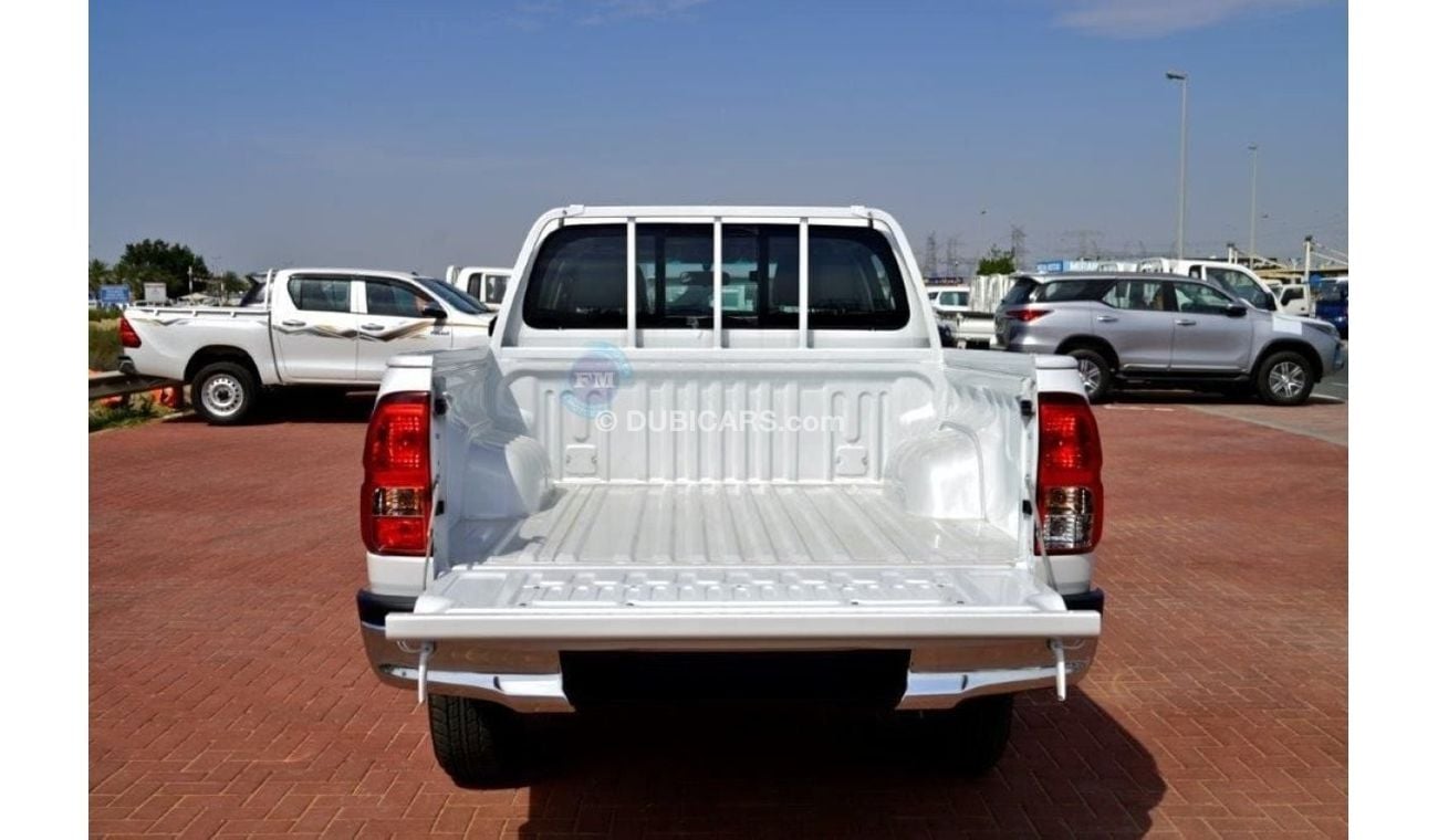 تويوتا هيلوكس Double Cab DLX-G 2.4L Diesel Automatic