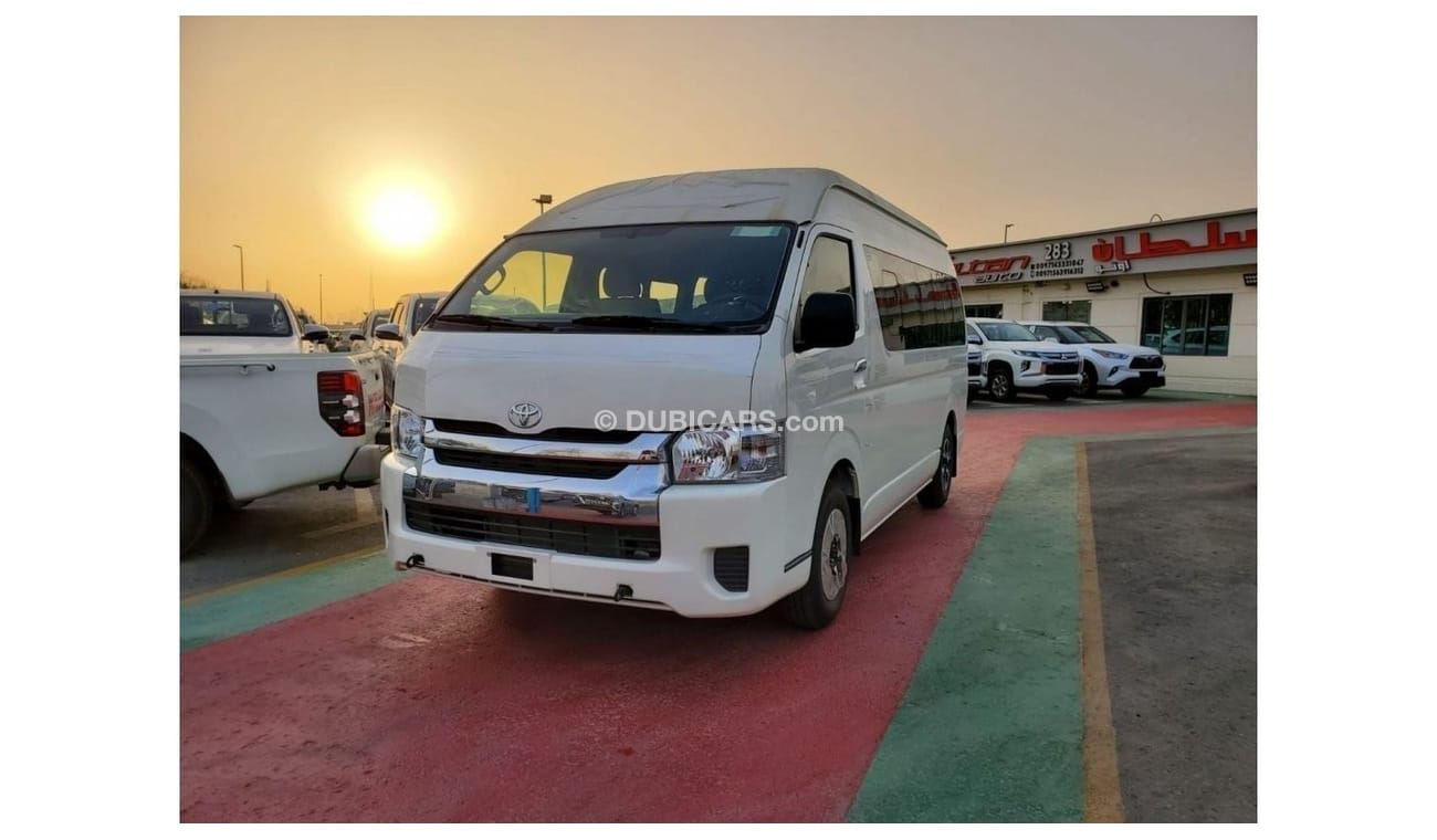 Toyota Hiace High Roof  old shape  model 2.5L Diesel 15 seats