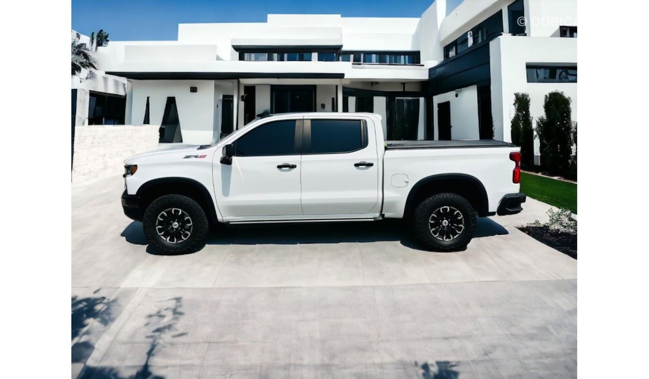 شيفروليه سيلفارادو AED 4,400 PM | ZR2 | CHEVROLET SILVERADO 6.2 V8 | GCC | 0% DP | AGENCY WARRANTY | FSH