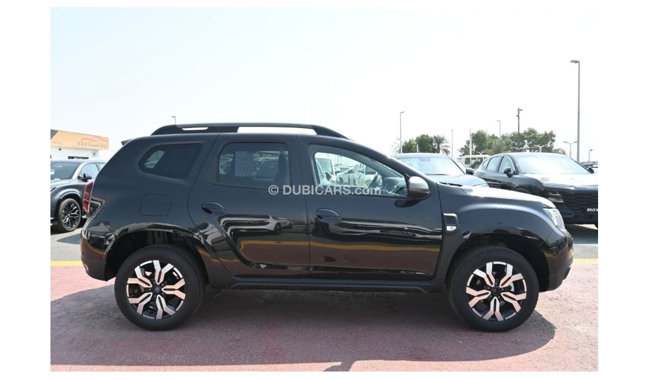 Renault Duster Renualt Duster 1.6L Black Model 2023, 17" Alloy wheels, Blind Spot, LED DRL, LED Headlamps, Climate