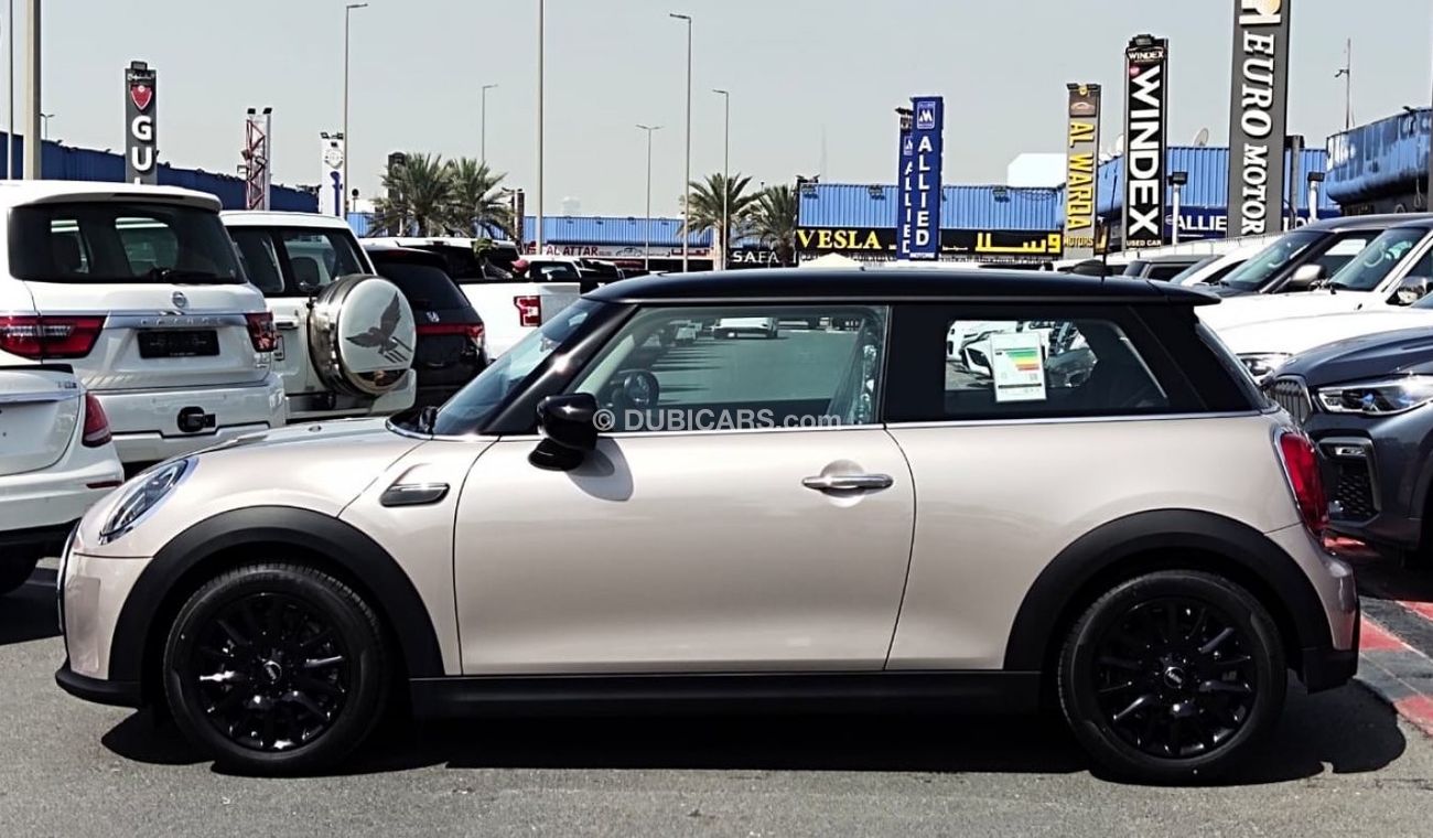 Mini Cooper 3 years Warranty and Service 2022 GCC