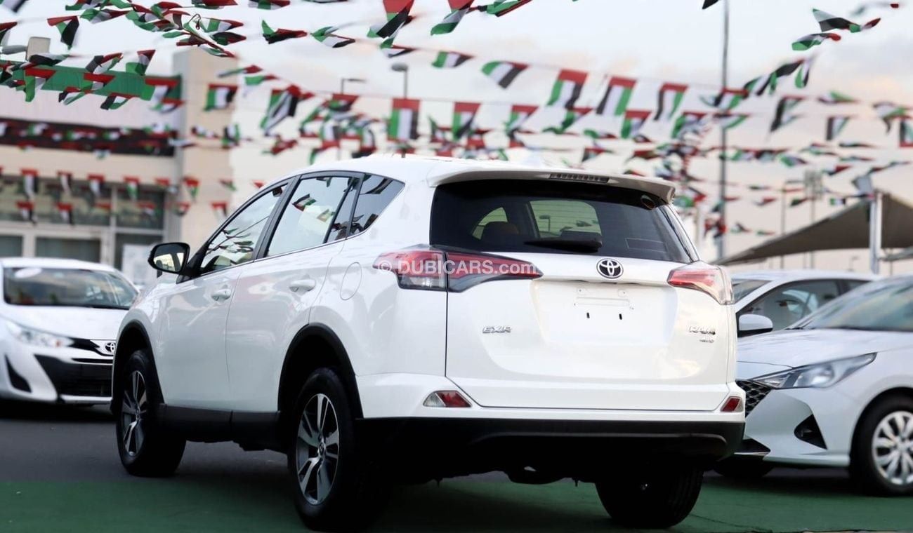 تويوتا راف ٤ 2018 تويوتا RAV4 EX (AX40)، 5dr SUV، 2.5L 4cyl بنزين، أوتوماتيكي، دفع أمامي