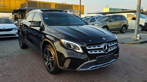 مرسيدس بنز GLA 250