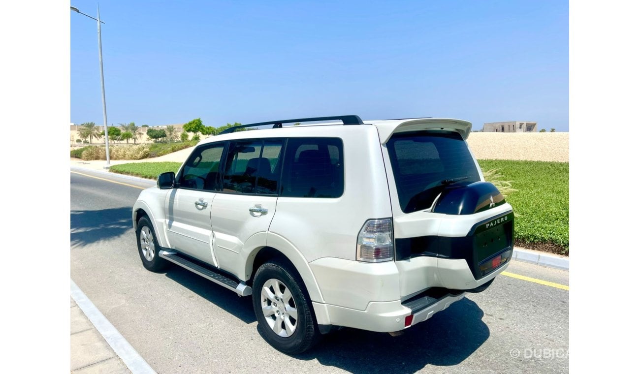 Mitsubishi Pajero GLS Mid Banking facilities without the need for a first payment