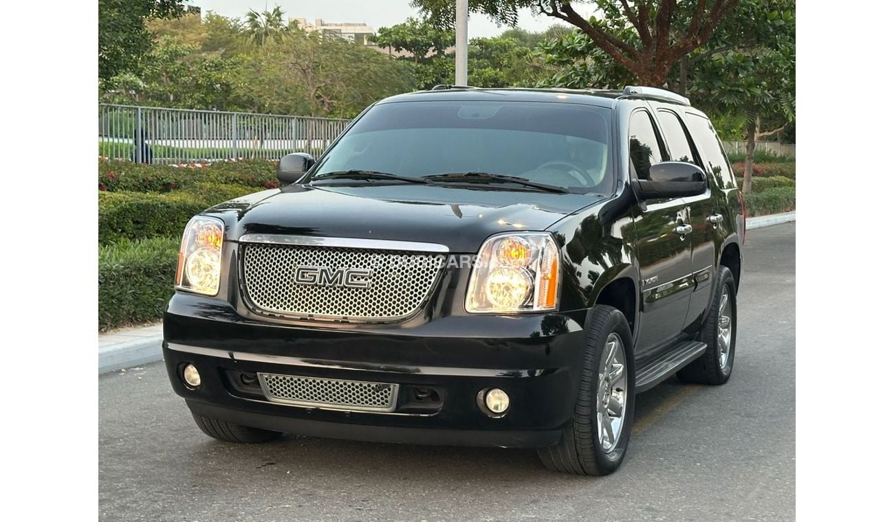 GMC Yukon Denali