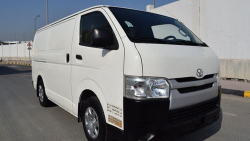 Toyota Hiace Toyota Hiace Van GL - Standard Roof 2.7L, model:2016. Excellent condition