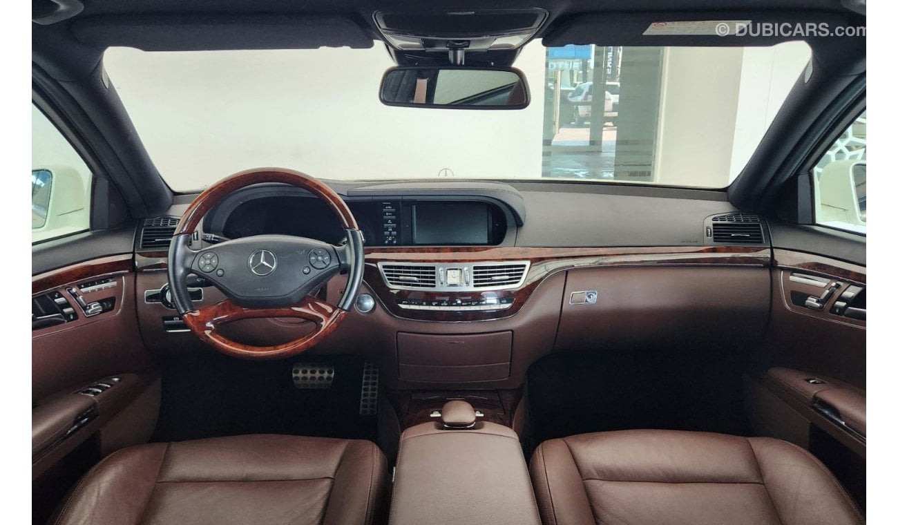 مرسيدس بنز S 350 2012-V6-Full Option-Excellent Condition-Low Kilometer Driven-Vat Inclusive