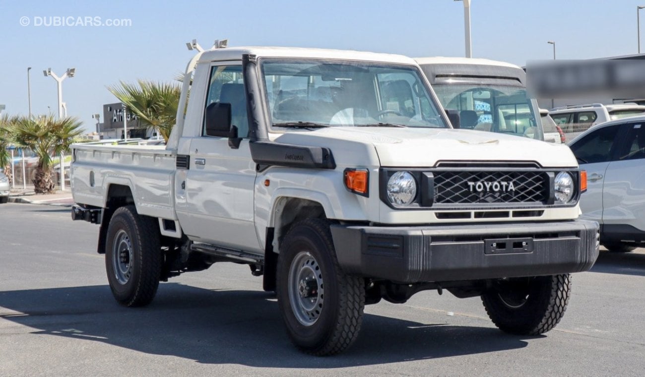 Toyota Land Cruiser Pick Up LC79 Pickup 4.5L Diesel V8 Basic Option