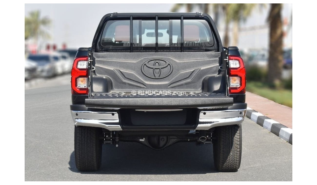 Toyota Hilux TOYOTA HILUX 4.0L2024  A/T 4X4, DC,BM* MATERIAL