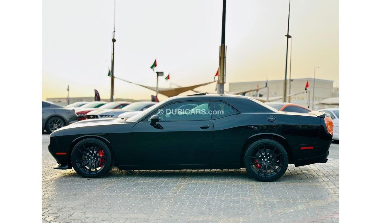 دودج تشالينجر SRT 6.4L TA Edition | Monthly AED 1260/- | 0% DP | Sunroof | Blindspot | Alcantara Seats | # 11037