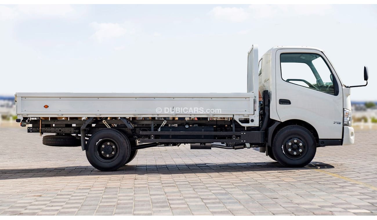 Hino 300 HINO 300 3711 SC CARGO TRUCK 4.0D MT MY2023