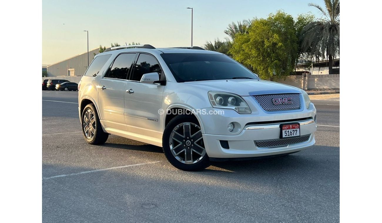 GMC Acadia denali