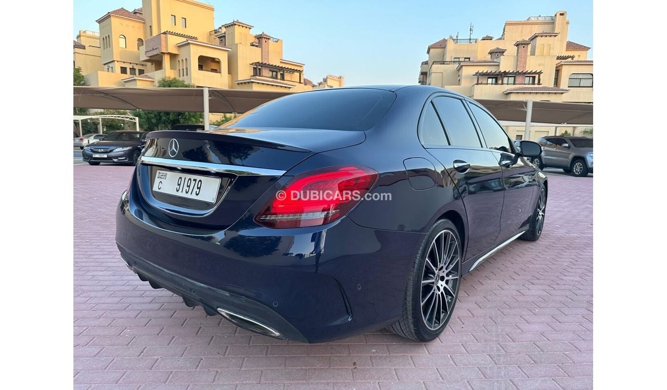 مرسيدس بنز C 300 Sport 2.0L (258 HP)