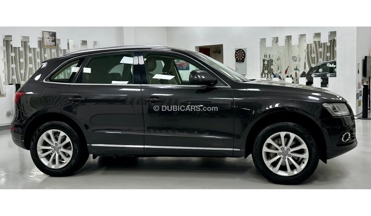 Audi Q5 Std GCC .. FSH .. Perfect Condition .. 4 Cyl