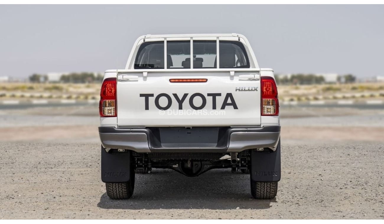 تويوتا هيلوكس (LHD) TOYOTA HILUX DC COMFORT PLUS 2.4D MT 4X4 MY2024 - WHITE