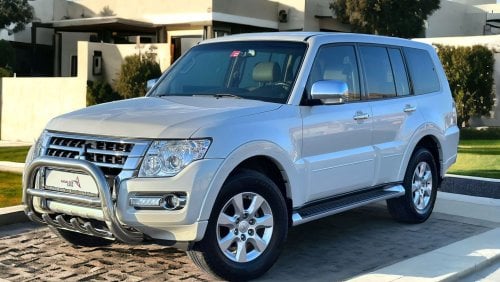 Mitsubishi Pajero GLS 3.5L (186 HP) (5 Seater) AED 730 PM | MITSUBISHI PAJERO 3.5L V6 GLS | MINT CONDITION | GCC | 4WD