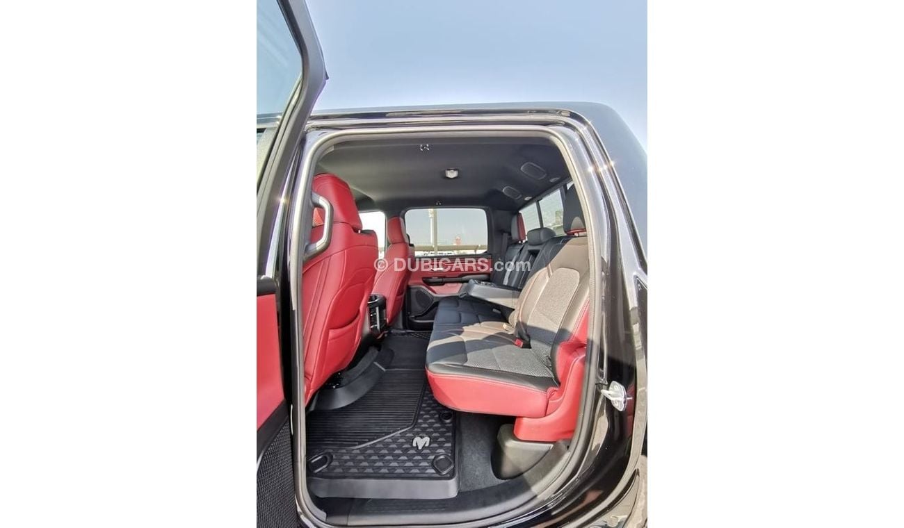 Dodge Ram Van Dodge RAM Rebel - 2023- Black