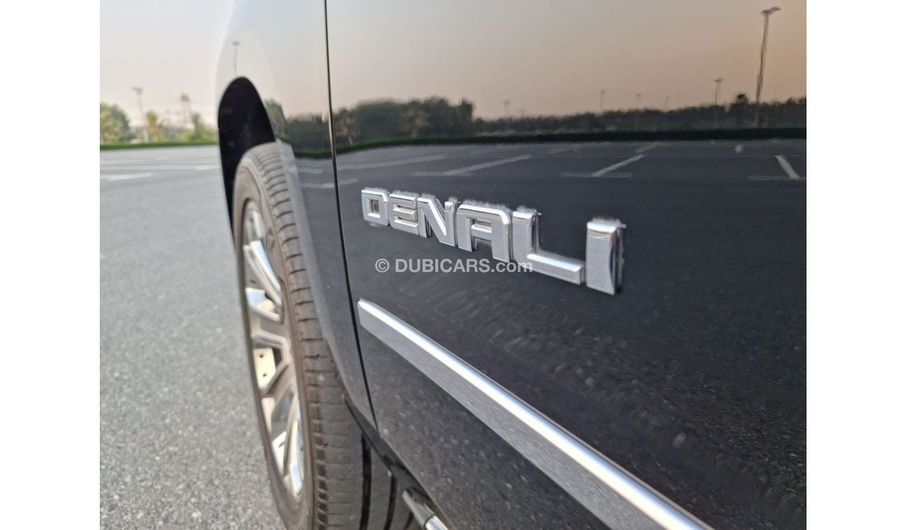 GMC Yukon Denali