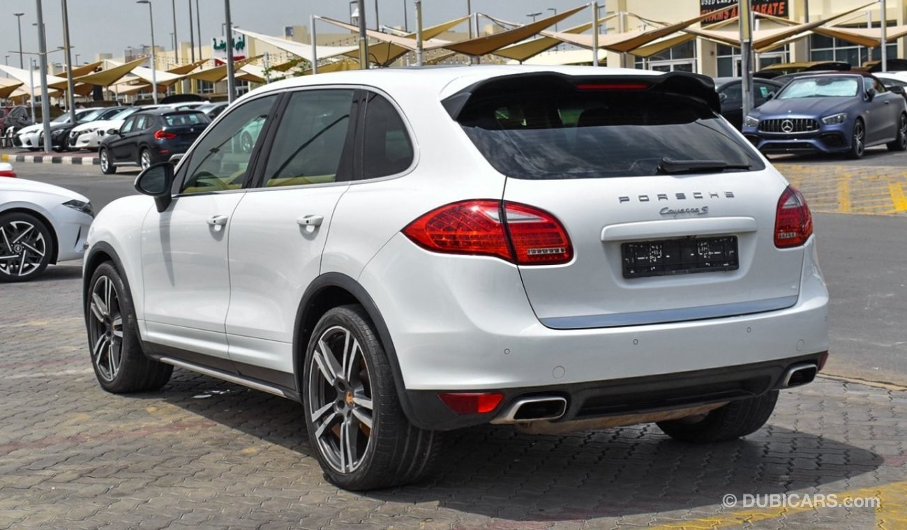 Porsche Cayenne S