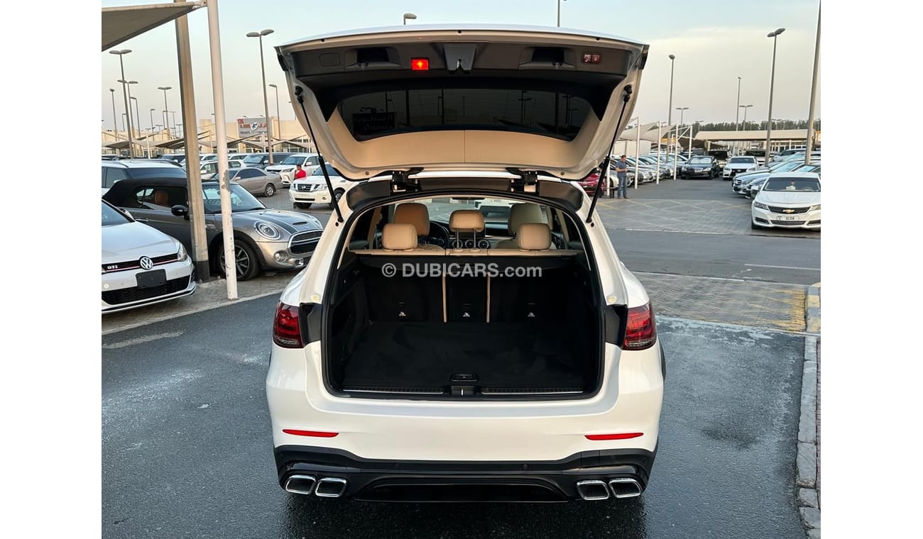 مرسيدس بنز GLC 300 Mercedes GLC 300 _American_2018_Excellent Condition _Full option