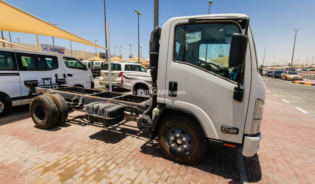 Isuzu Reward NP Cab & Chassis Truck