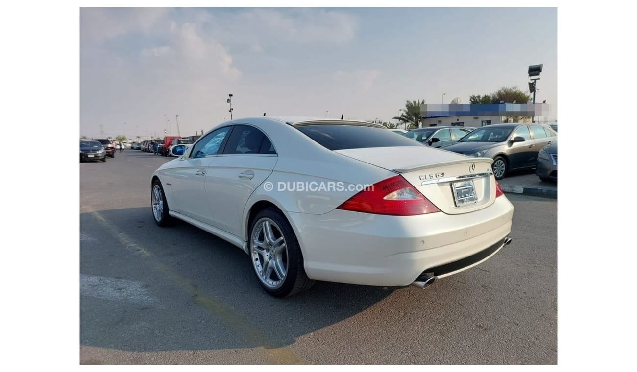 Mercedes-Benz CLS 500 MERCEDES-BENZ CLS 500 LEFT HAND DRIVE(PM45072)