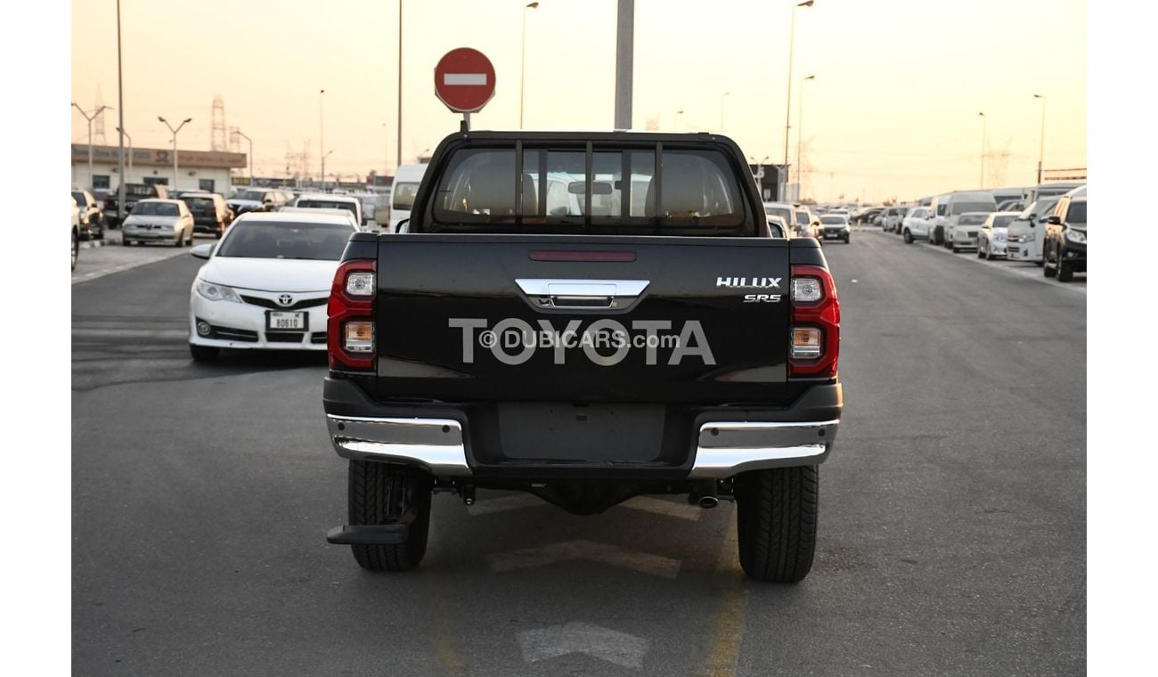 Toyota Hilux SR5 4.0L V6 With Rear Footsteps