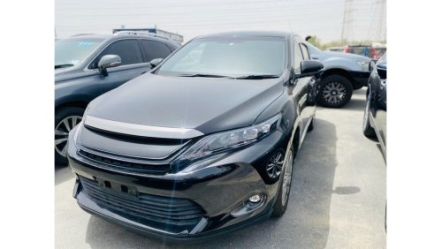 Toyota Harrier 2014, [Right-Hand Drive], 2.0CC, 4WD, Premium Condition, Power Seats, Leather Seats.