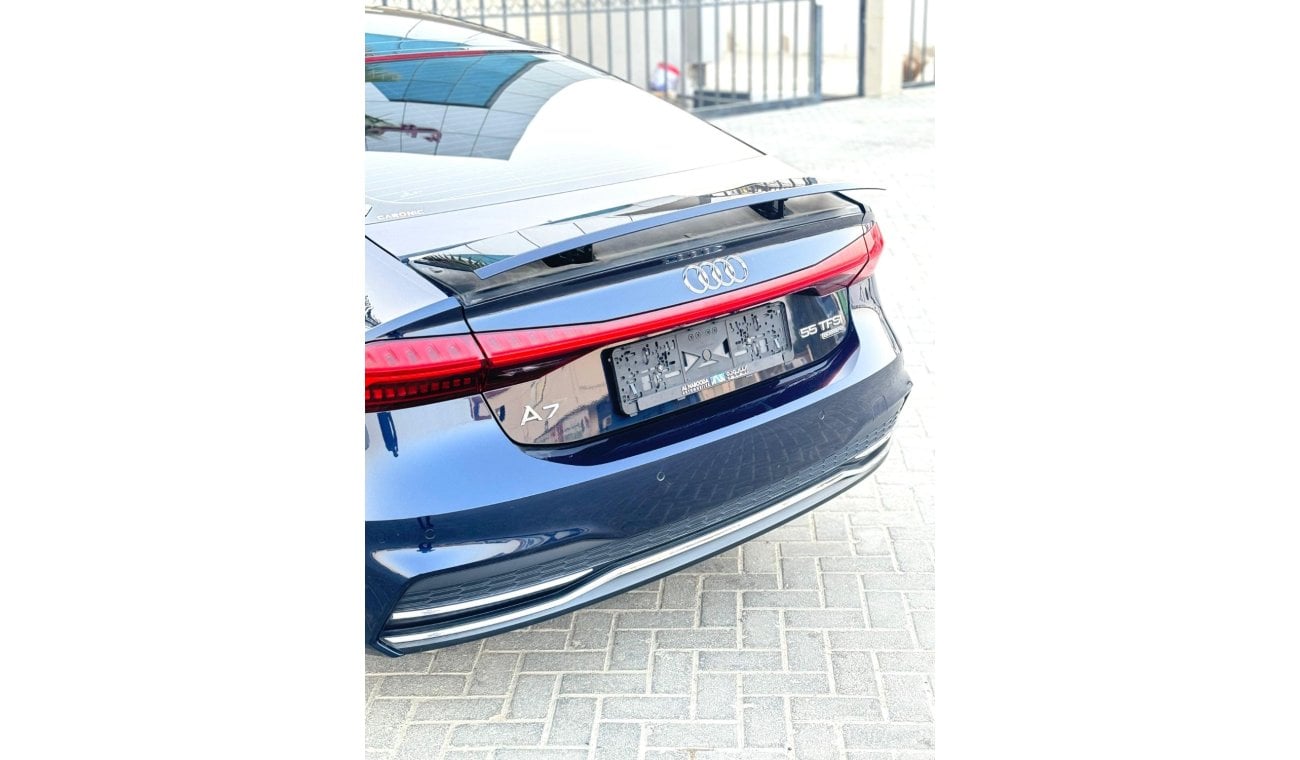 أودي A7 55 TFSI quattro S-لاين