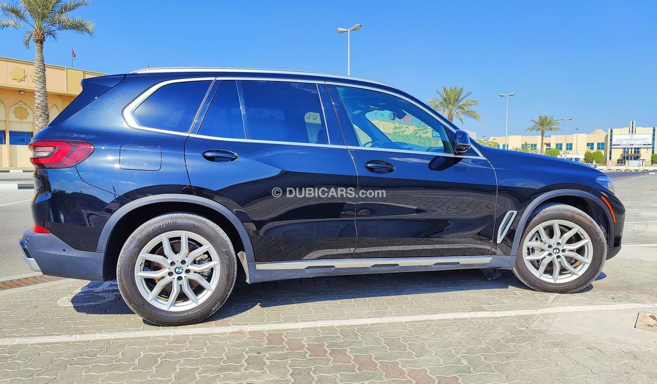 BMW X5 sDrive40i Luxury 3L (7 seater)