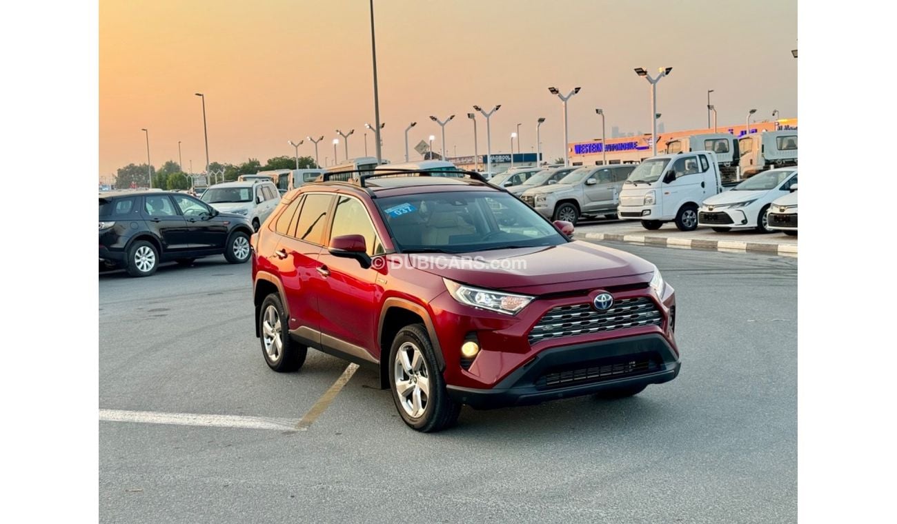 Toyota RAV4 2022 LIMITED HYBRID FULL OPTION UAE PASS