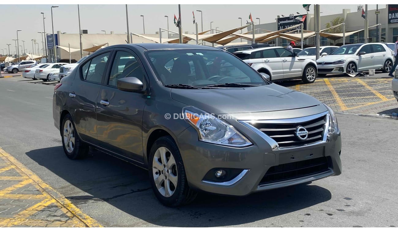 Nissan Versa S 1.6L. V4