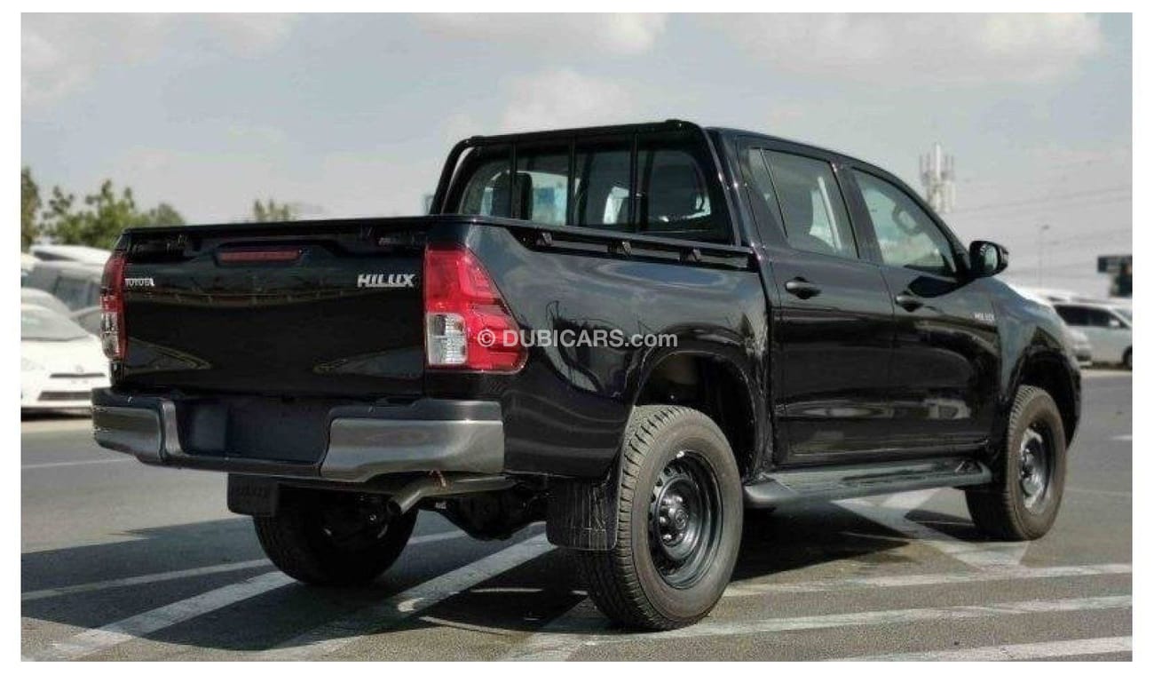 تويوتا هيلوكس Toyota hilux 2.4L diesel mid option MY2024