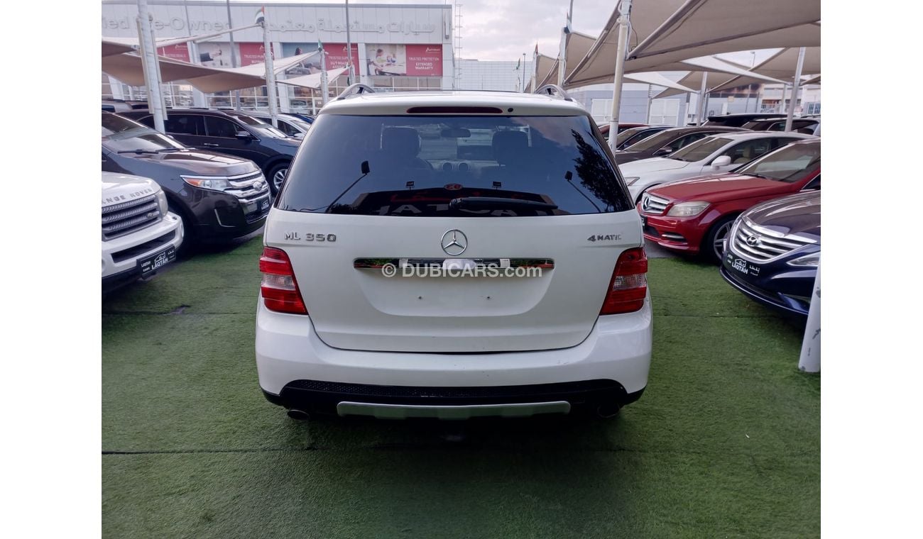 Mercedes-Benz ML 350 2007 model, leather hatch, cruise control, alloy wheels, wood sensors, rear camera screen, in excell