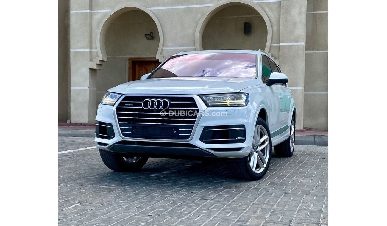 أودي Q7 45 TFSI quattro 3.0L