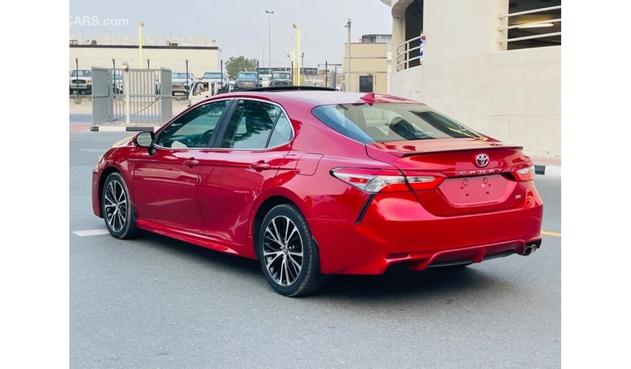 Toyota Camry SE 2019 Camry s class sunroof