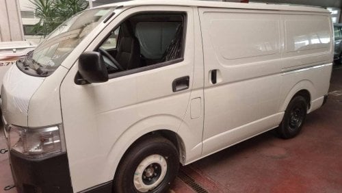 Toyota Hiace Toyota Hiace GLS STD Roof, Panel Van, 2.5L Diesel, M/T, MY24 2.5L Diesel 2024