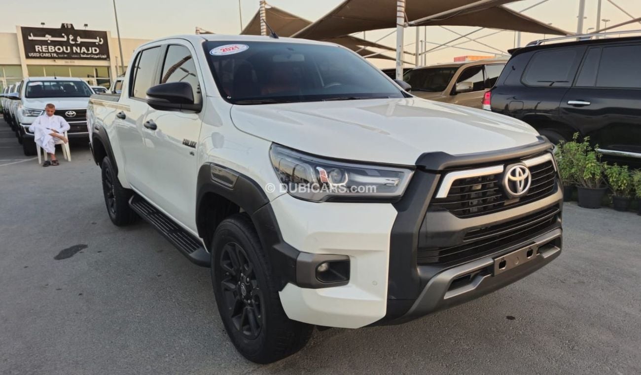 Toyota Hilux DC TRD 4.0L 4WD Toyota Hilux Adventure 2021 6 cylinder engine 4.0 full option clean car without acci