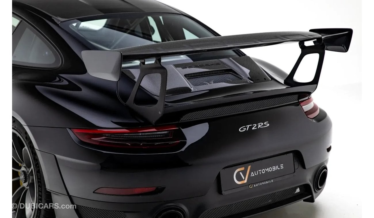 بورش 911 GT2 RS  Weissach - GCC Spec